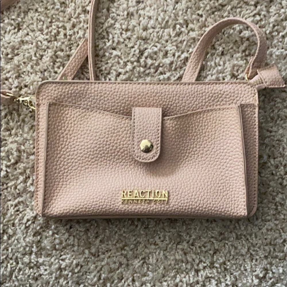 Kenneth Cole crossbody